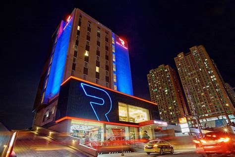 red planet makati hotel|red planet manila amorsolo.